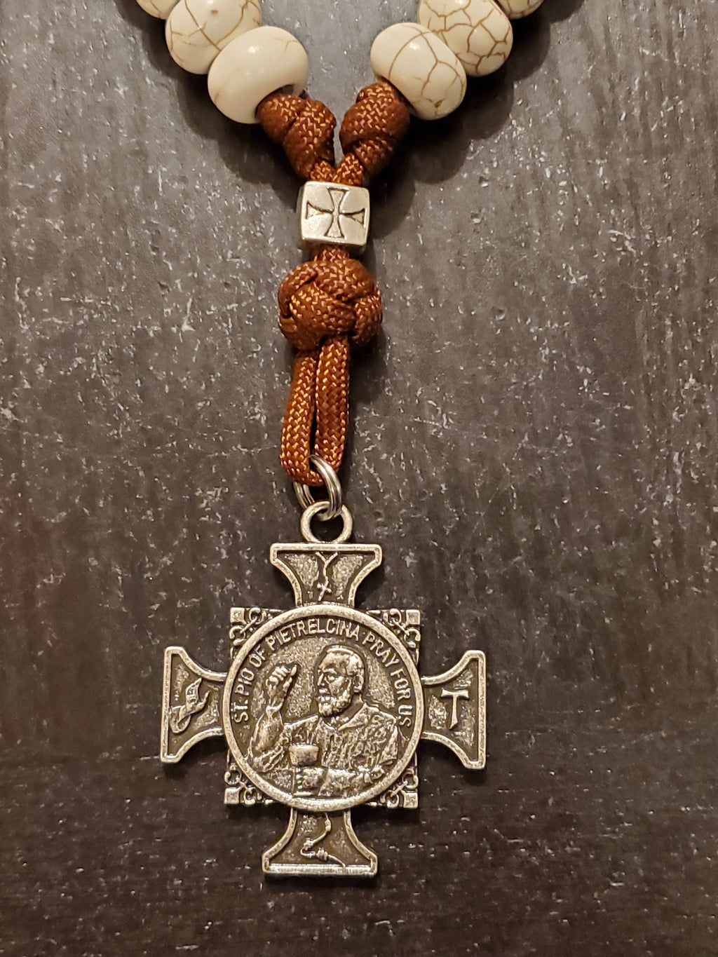 St. Padre Pio Chaplet of the Sacred Heart – Novena Chaplet | Prayer to the Sacred Heart of Jesus | Catholic Gift