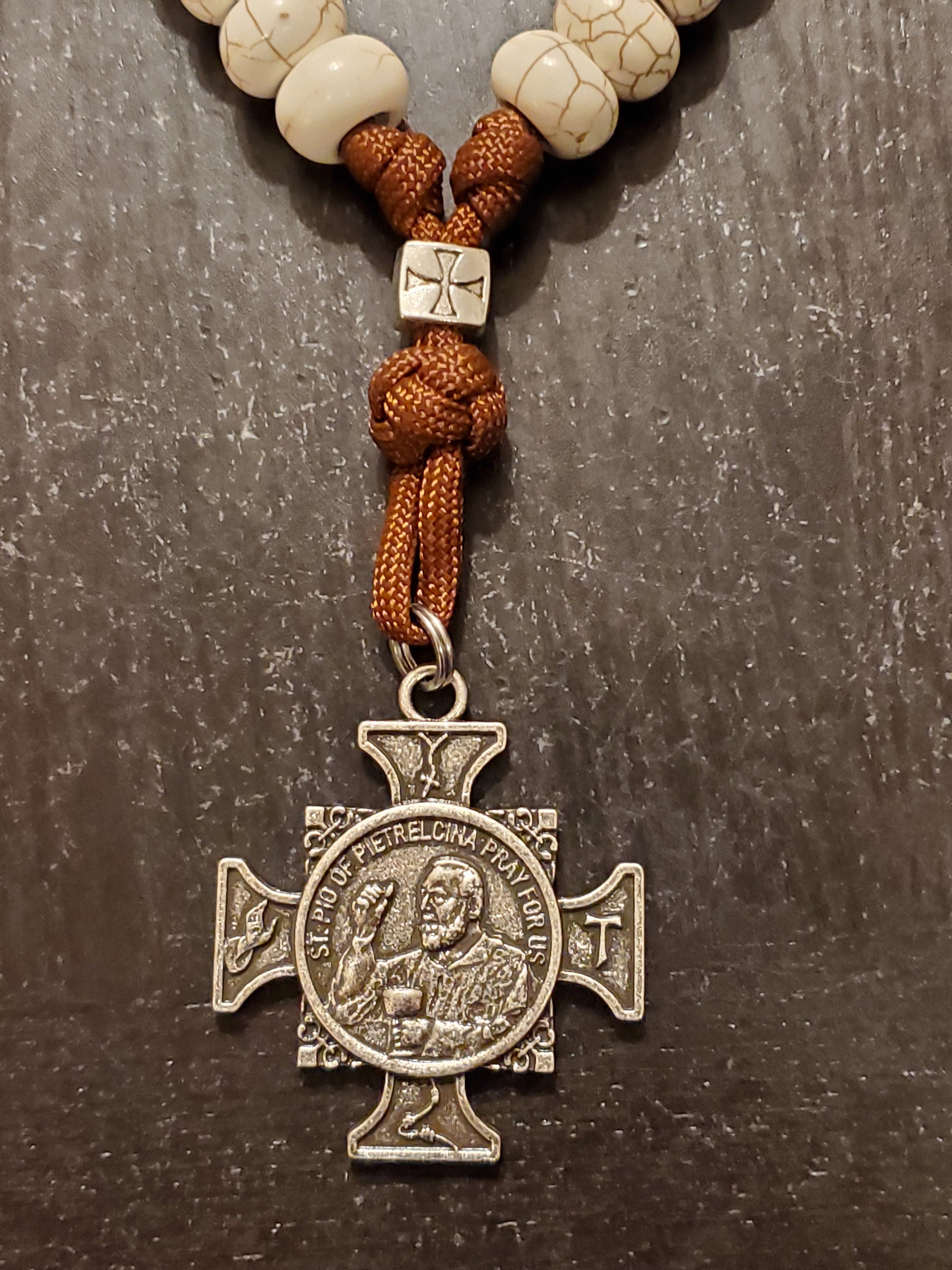 St. Padre Pio Chaplet of the Sacred Heart – Novena Chaplet | Prayer to the Sacred Heart of Jesus | Catholic Gift