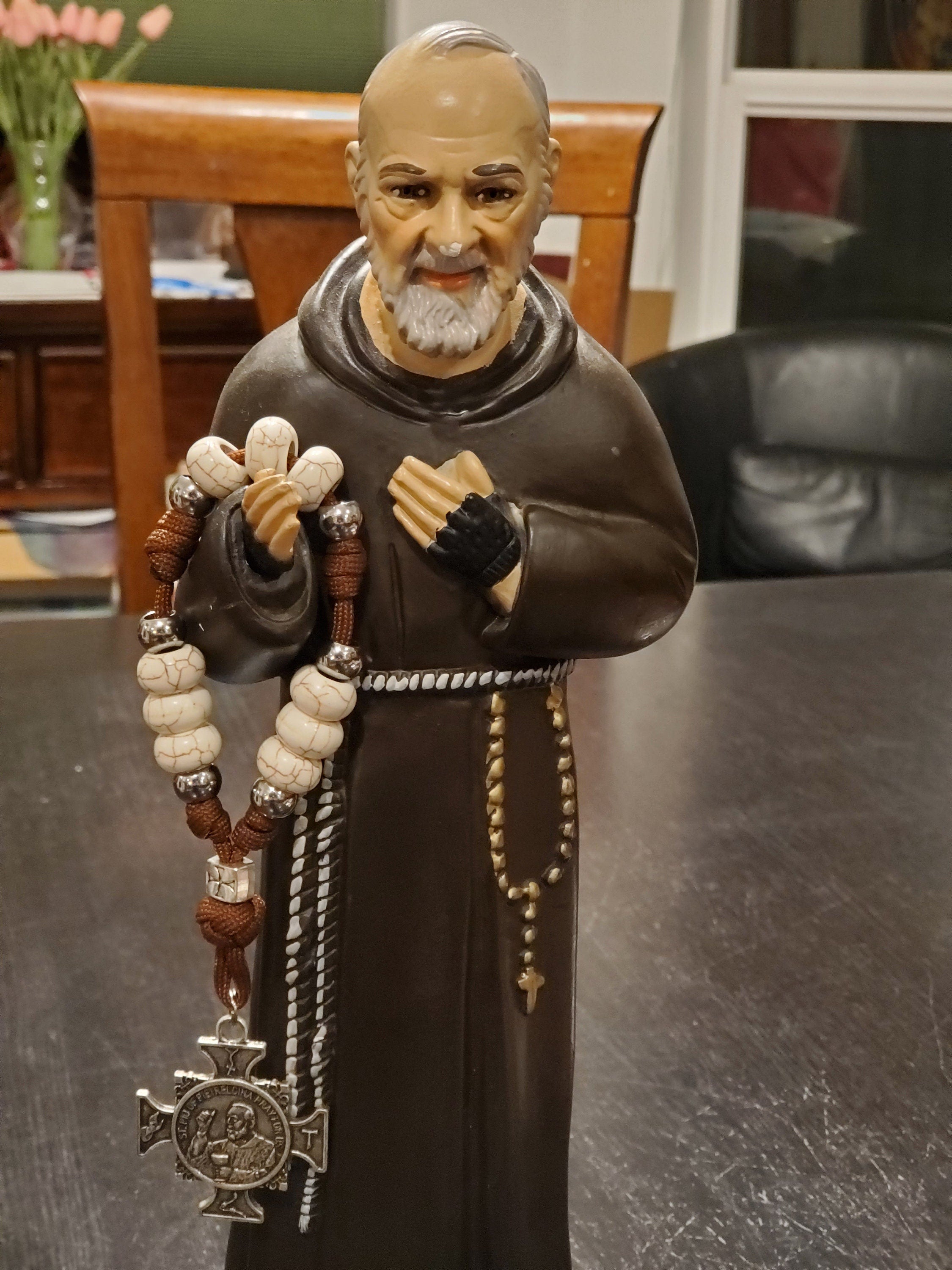 St. Padre Pio Chaplet of the Sacred Heart – Novena Chaplet | Prayer to the Sacred Heart of Jesus | Catholic Gift