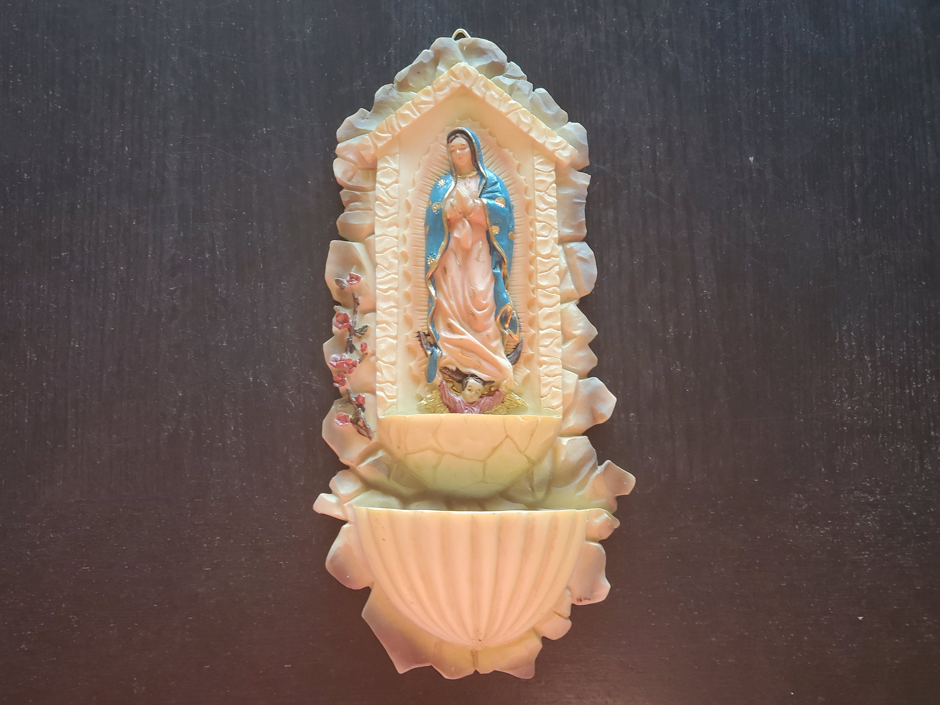 Arched Nativity Scene